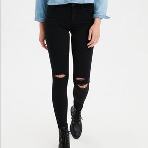 American Eagle black ripped jeans